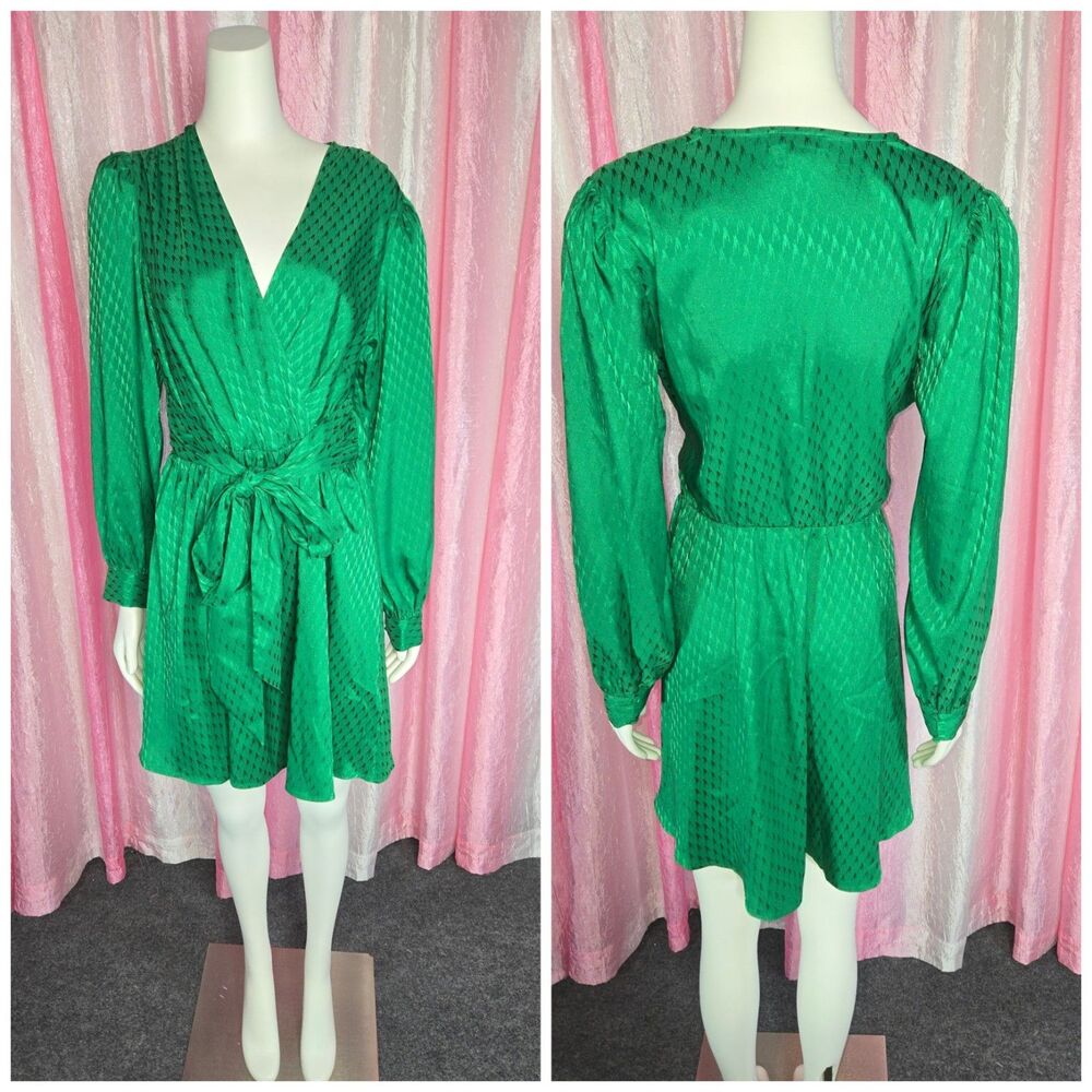 Express Green Embossed Silky Wrap Midi Elastic Waist Dress Size Medium